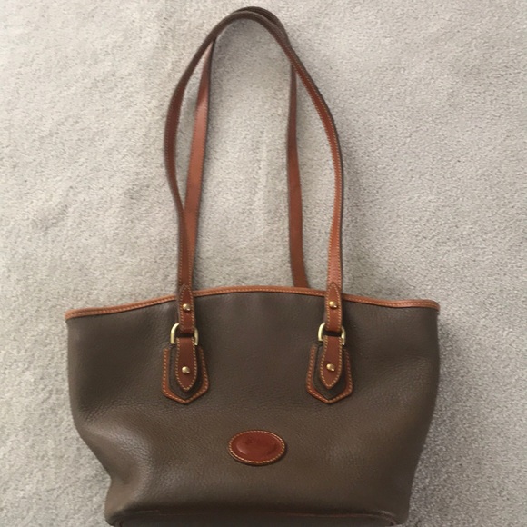 Dooney & Bourke Handbags - Rooney and Bourke handbag